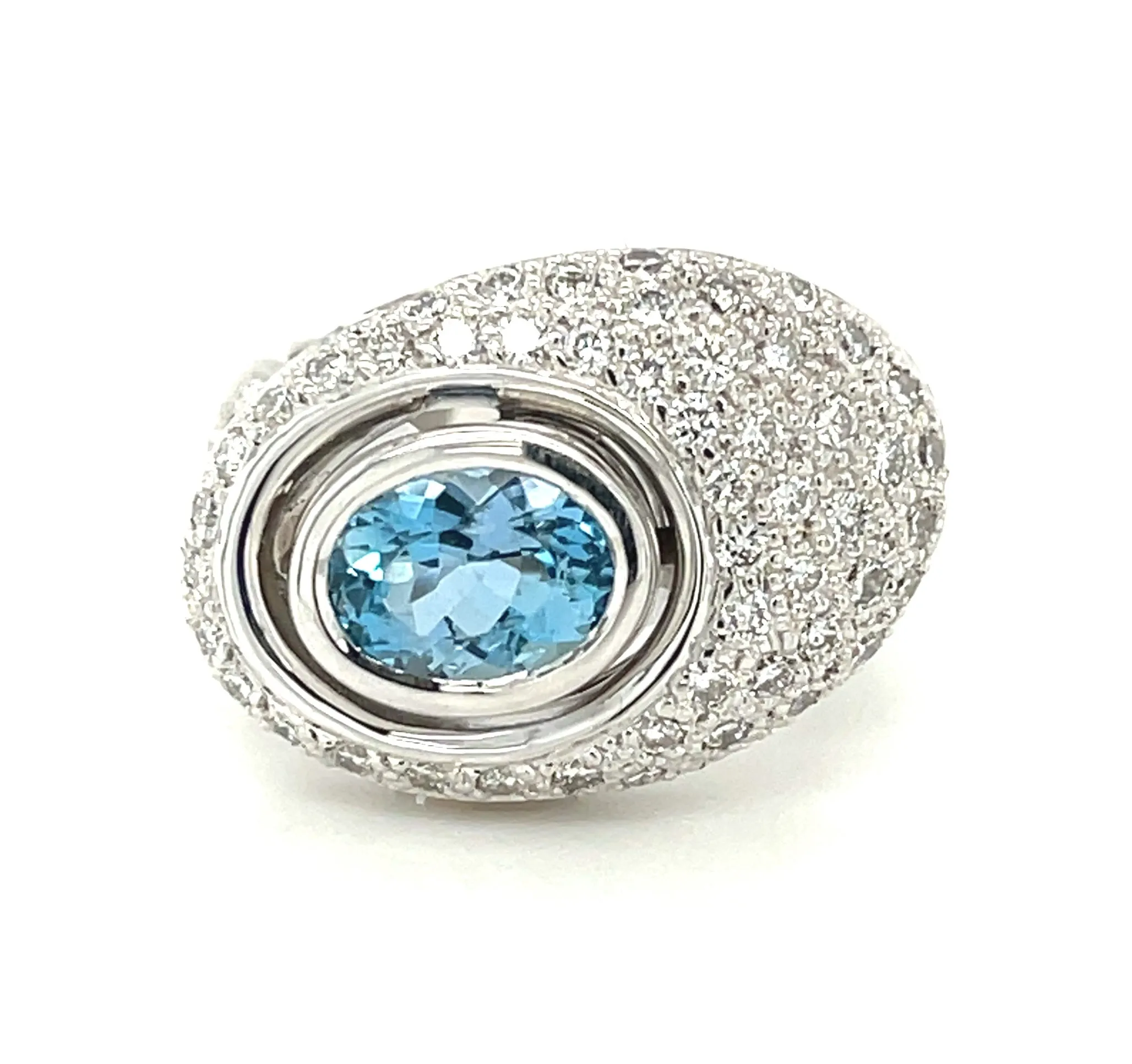 1.41 Carat Santa Maria Aquamarine and Diamond Cocktail Ring in 18k White Gold