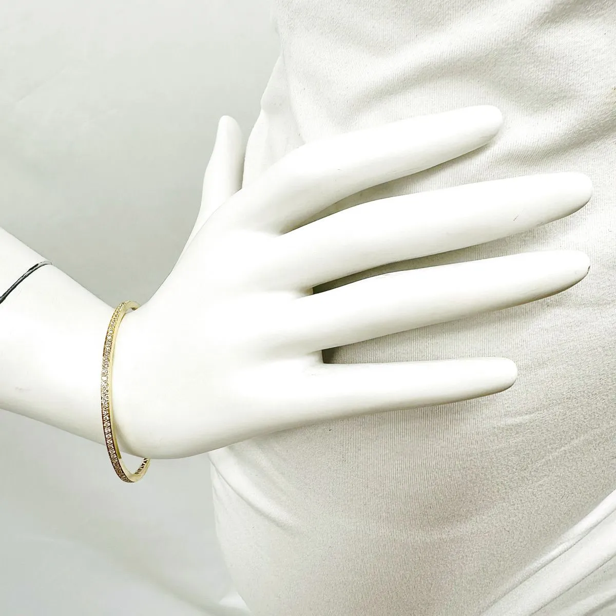 18K Gold Bangle Bracelet with 100 Full Cut Diamonds