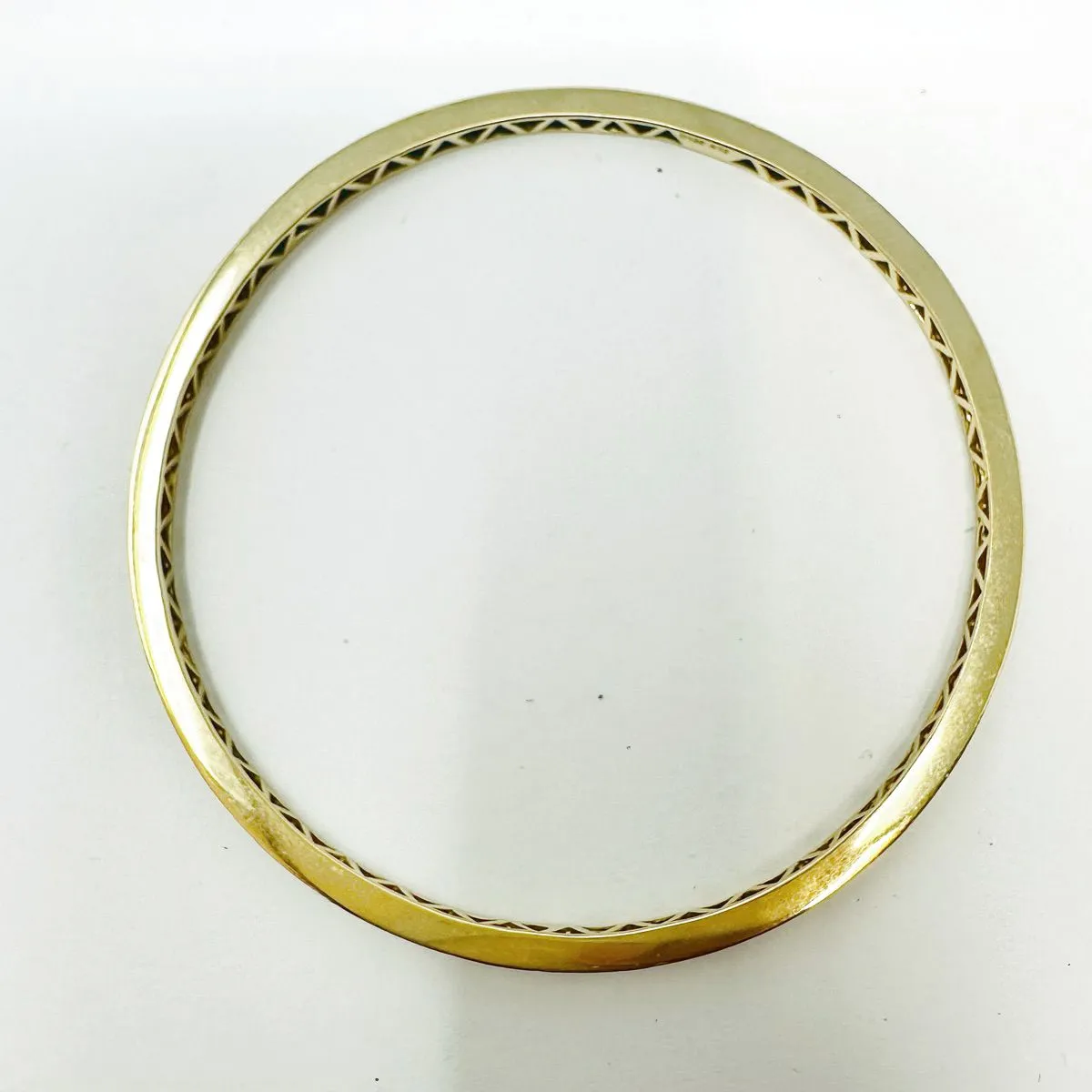 18K Gold Bangle Bracelet with 100 Full Cut Diamonds