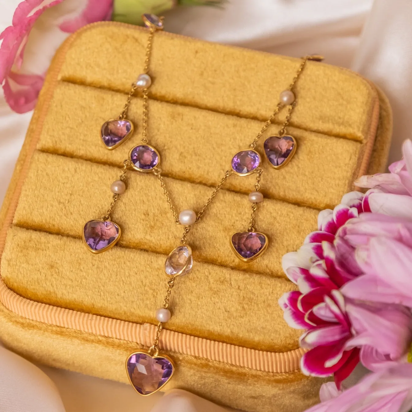 22" Edwardian 9ct Gold Amethyst Pearl Heart Fringe Necklace