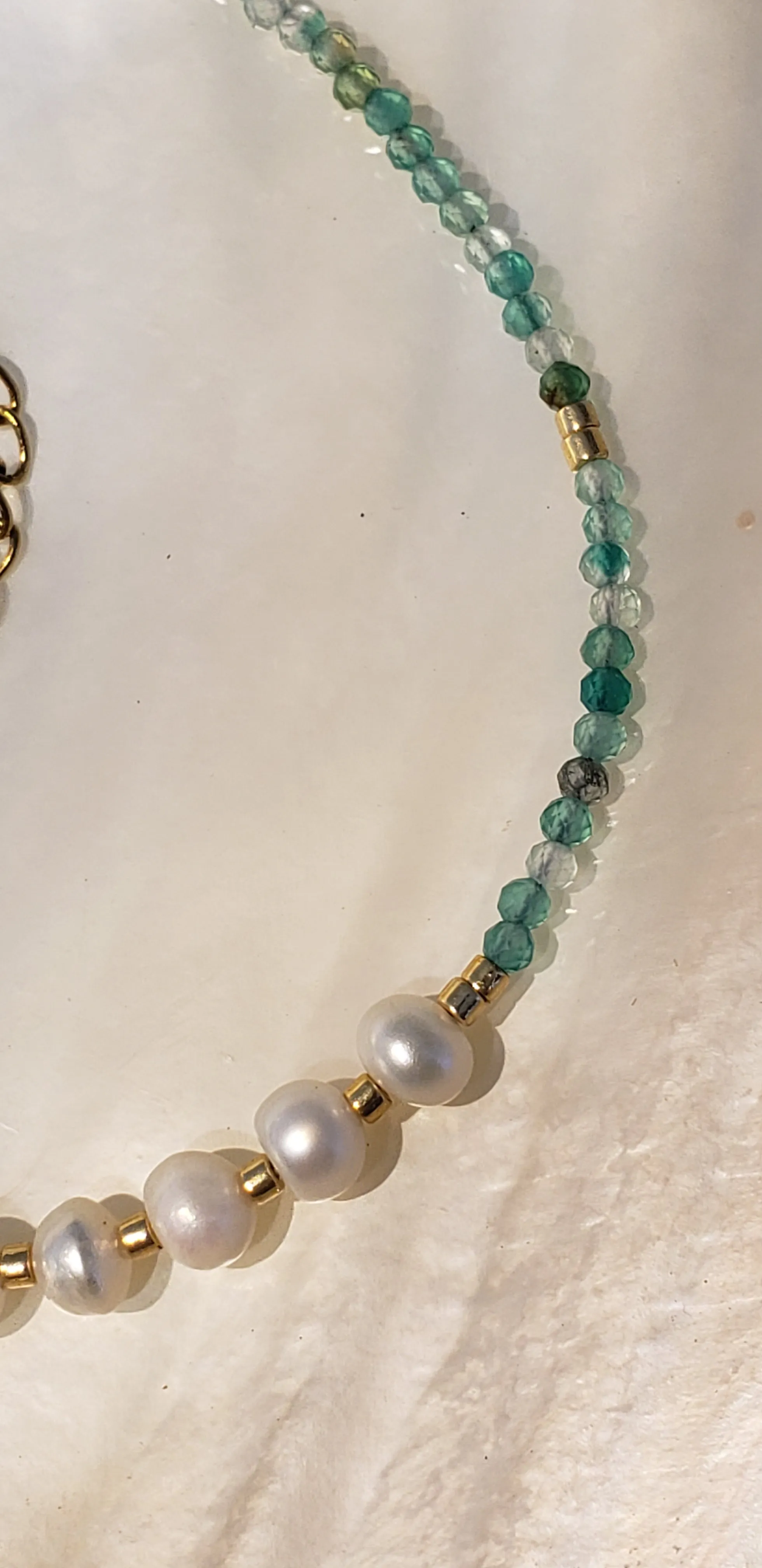 Bracelet Aquamarine Gemstone and 7 Fresh Water Pearls Gold Filled