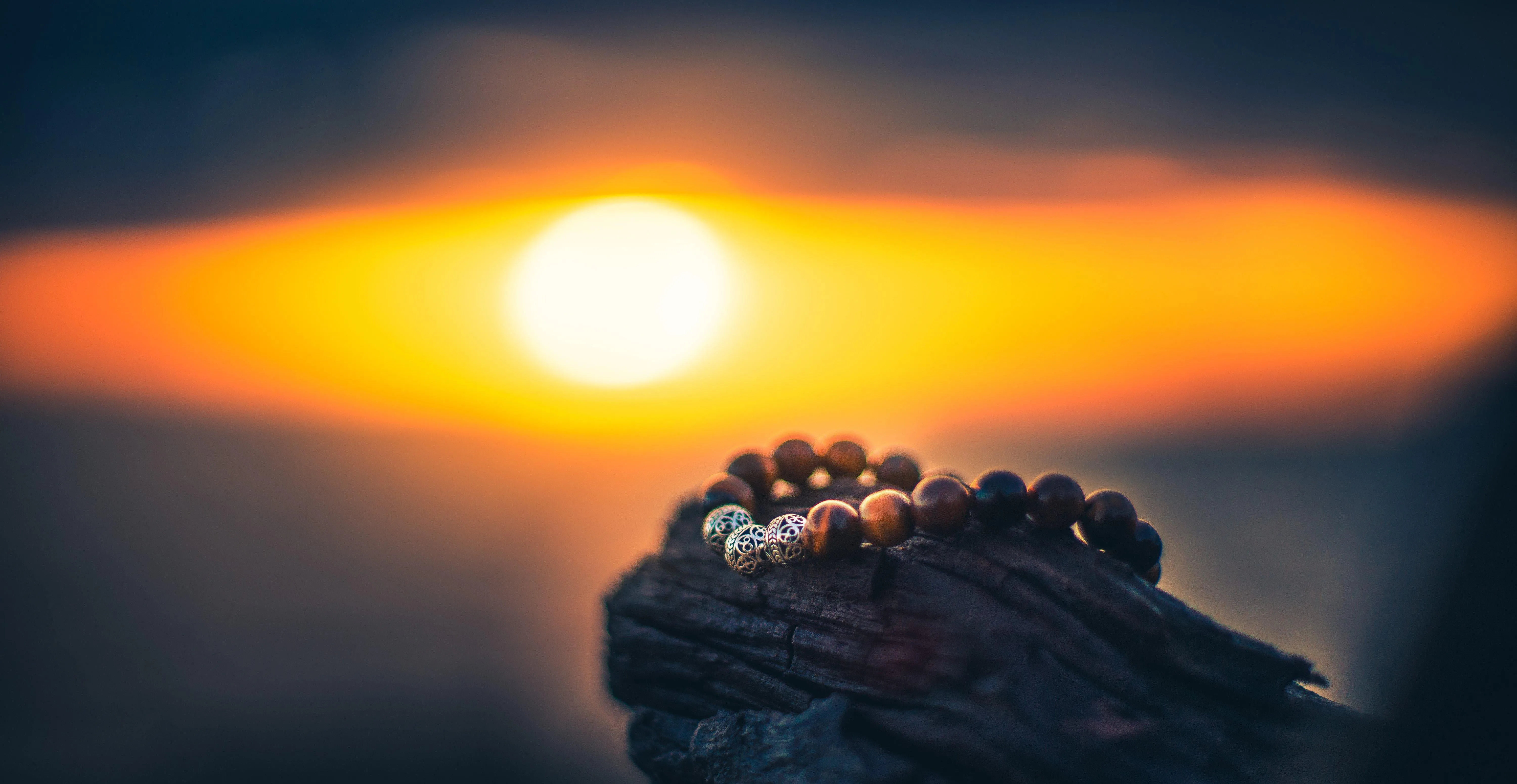 Classic Silver Tiger Eye Beaded Bracelet