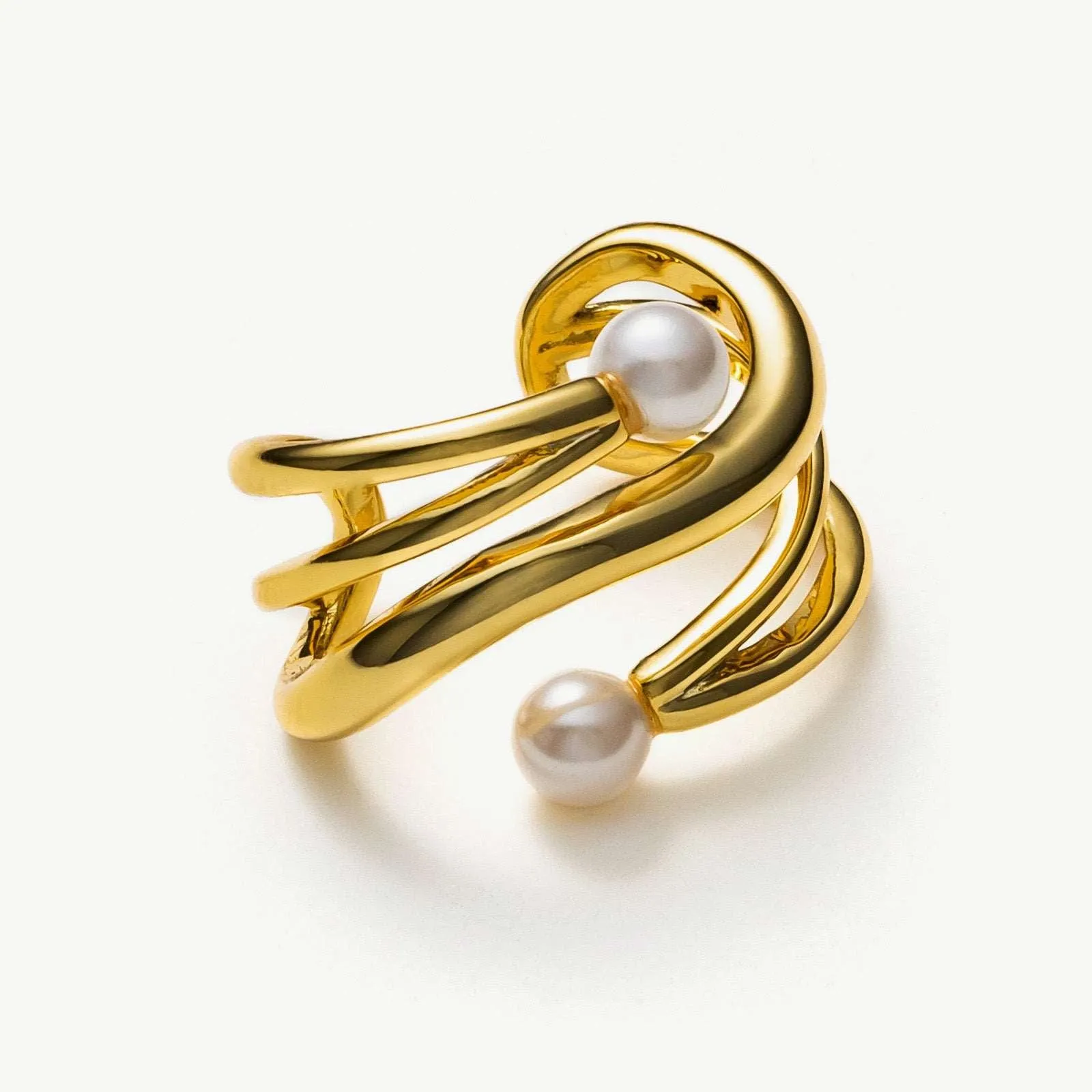Claw Pearl Ear Cuff