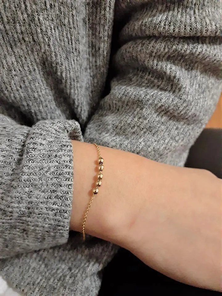 Dainty Gold Bead Bracelet - Fidget Bracelet