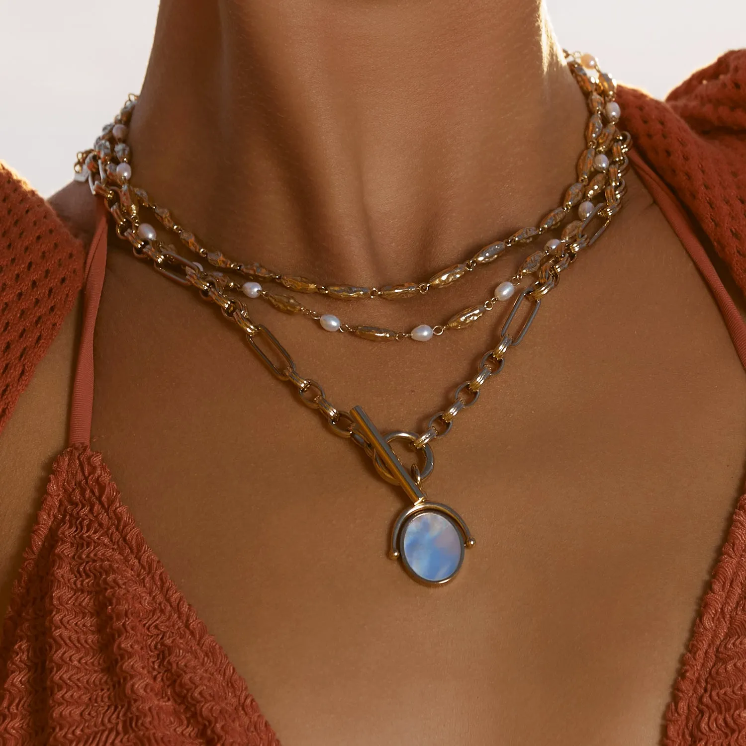 Delilah Spinner Necklace - Rose Quartz