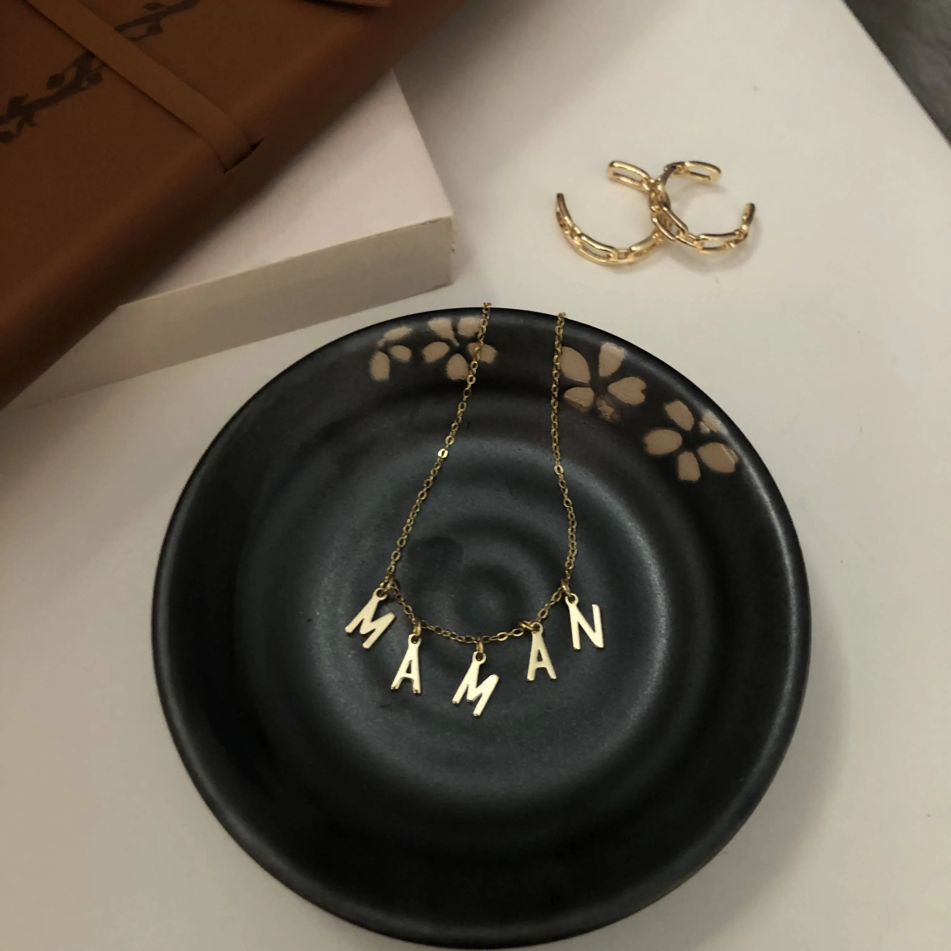 Maman Necklace