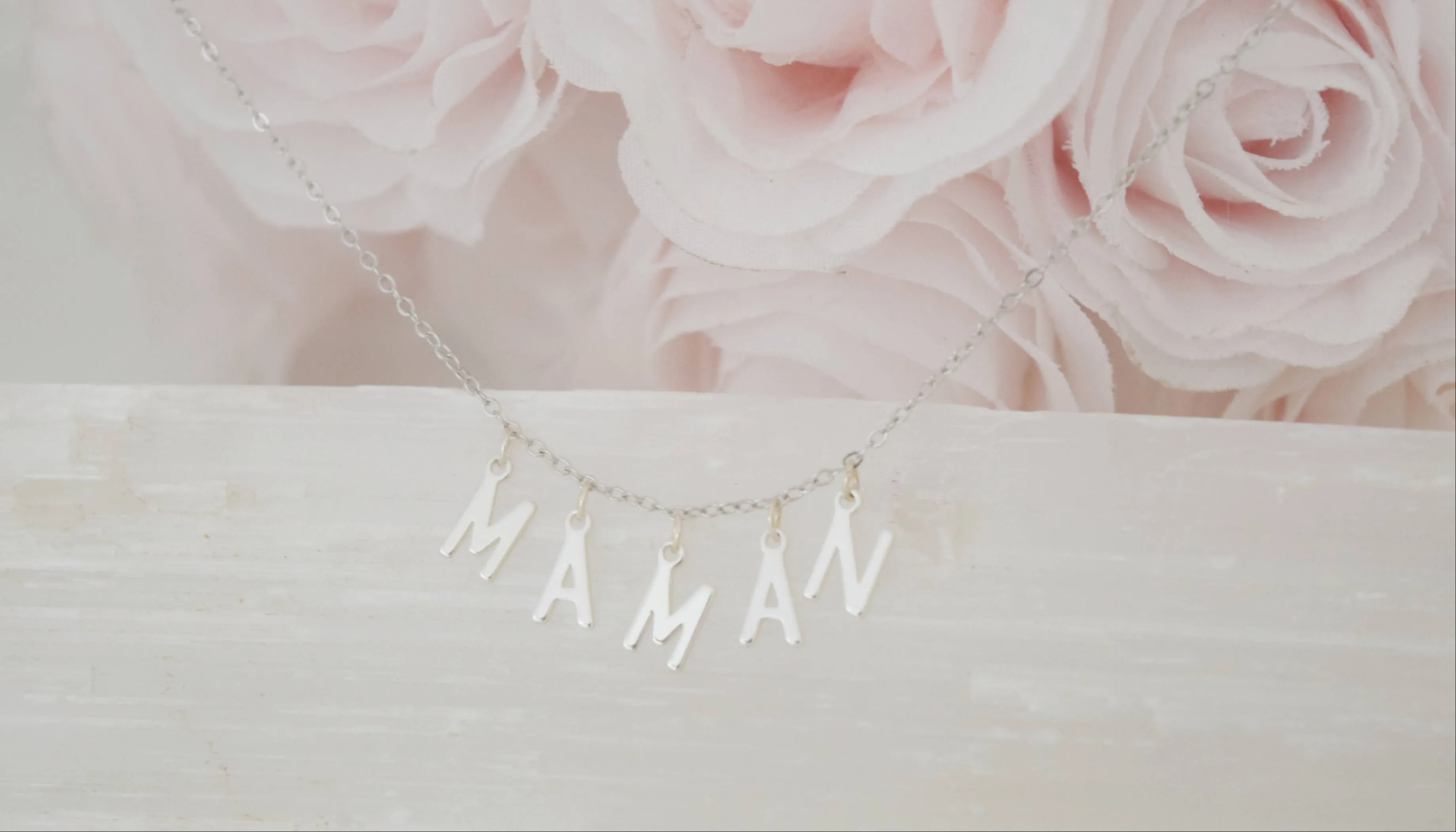 Maman Necklace