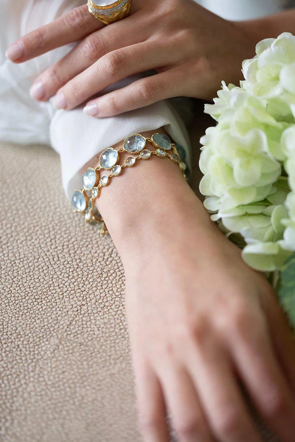 Medium Aquamarine Classic Link Bracelet