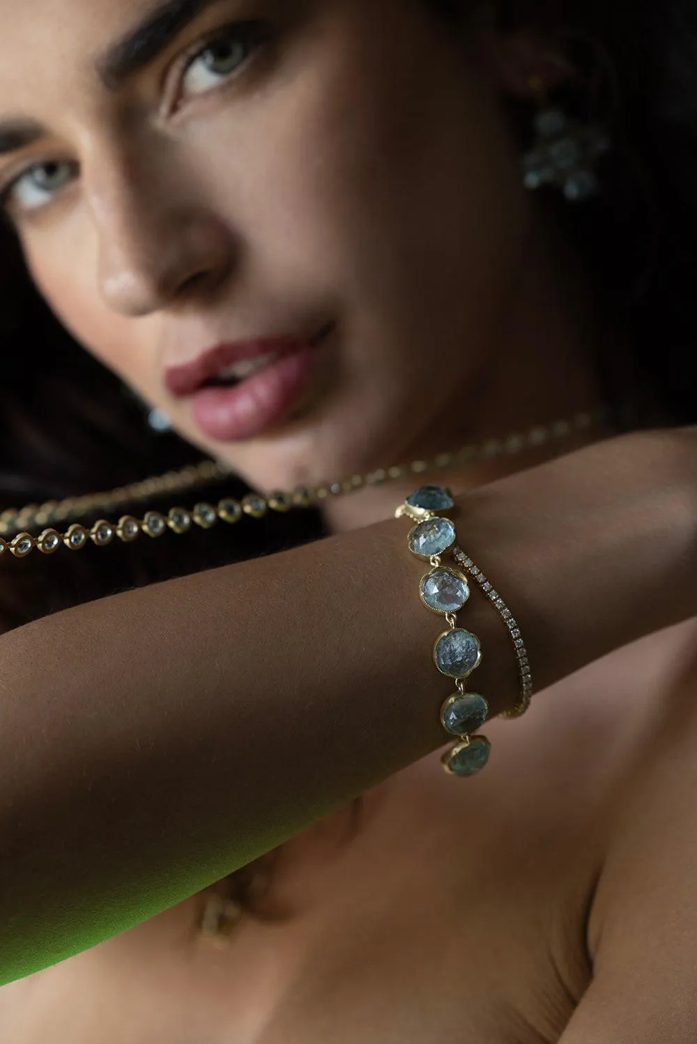Medium Aquamarine Classic Link Bracelet
