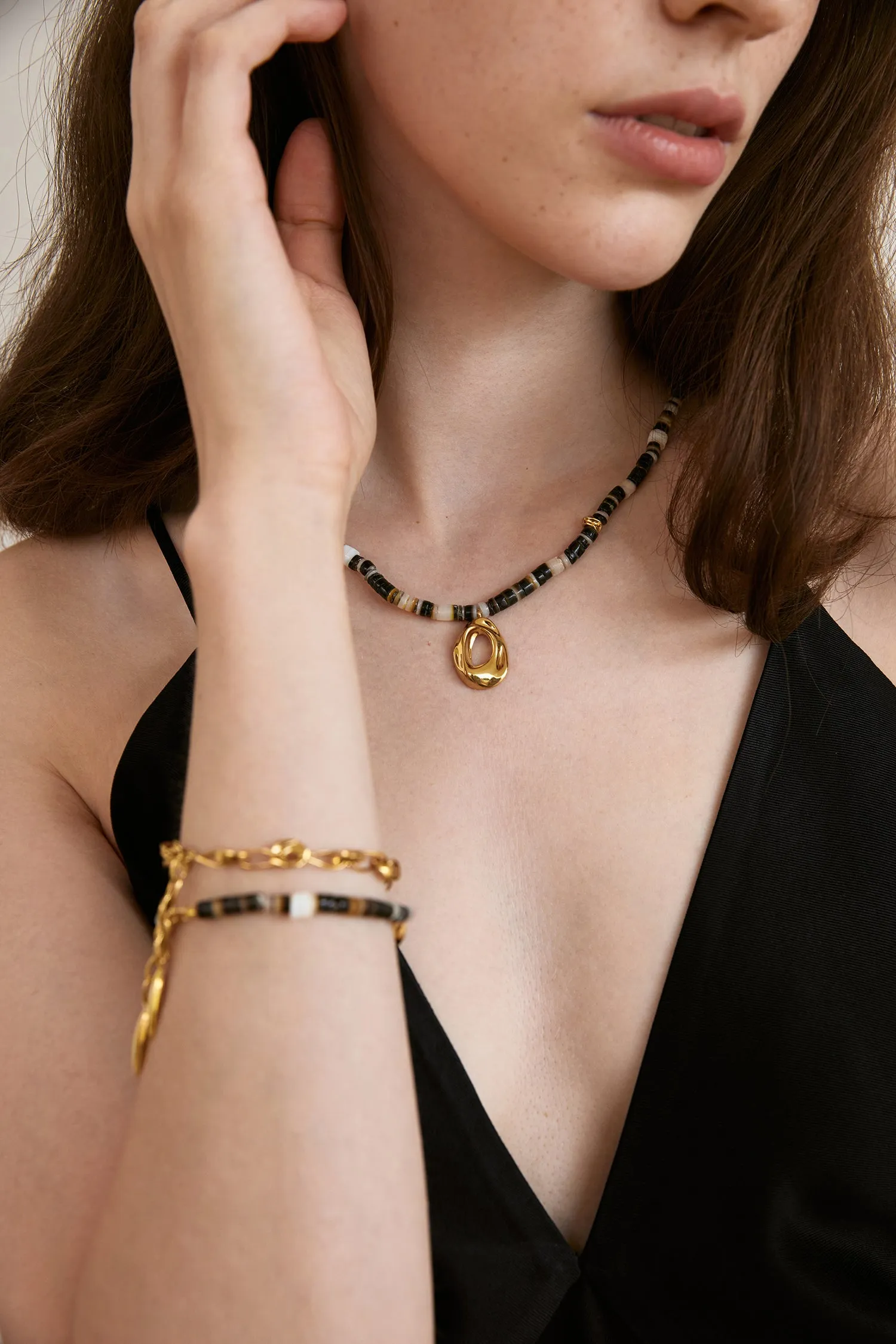 Mother of Pearl Shell Cave Necklace