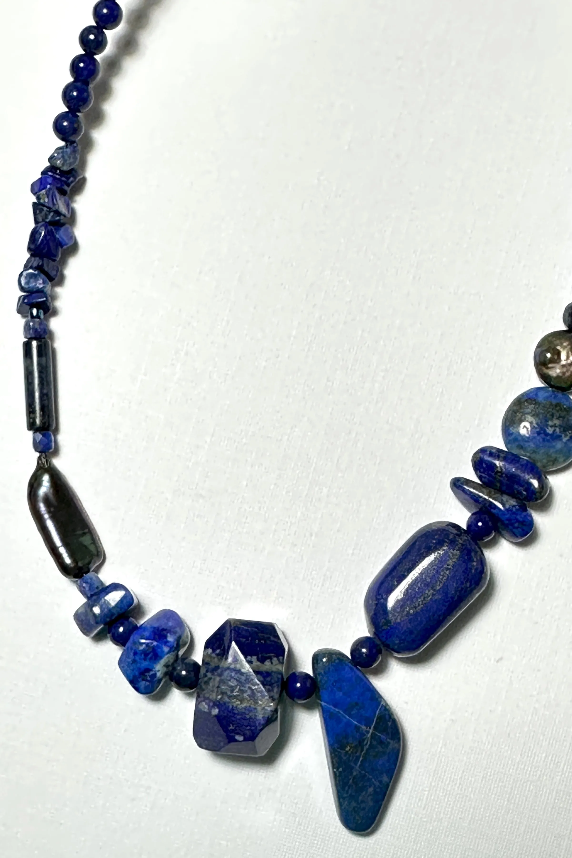 Necklace Lapis Lazuli Angles