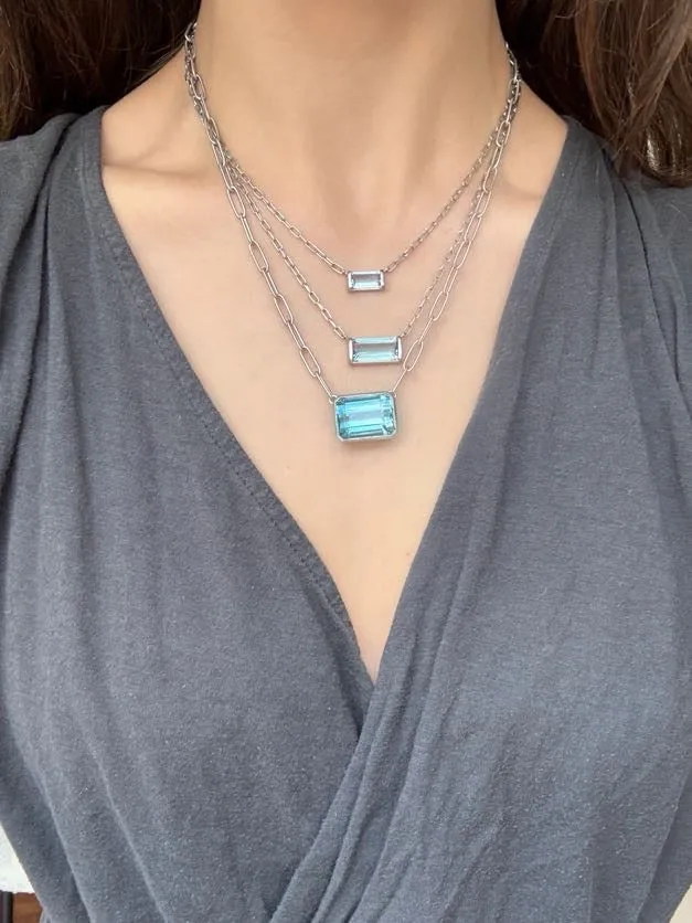Platinum Bar Set Aquamarine Pendant Necklace - 1.8 carats