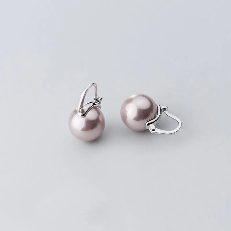 Ritzy Hazel Pearl Studs