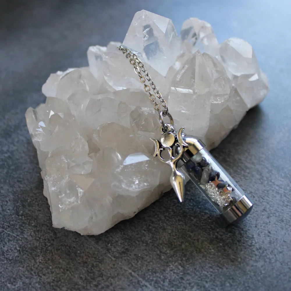 Spell Amulet Selene