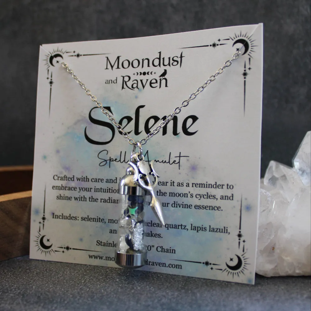 Spell Amulet Selene