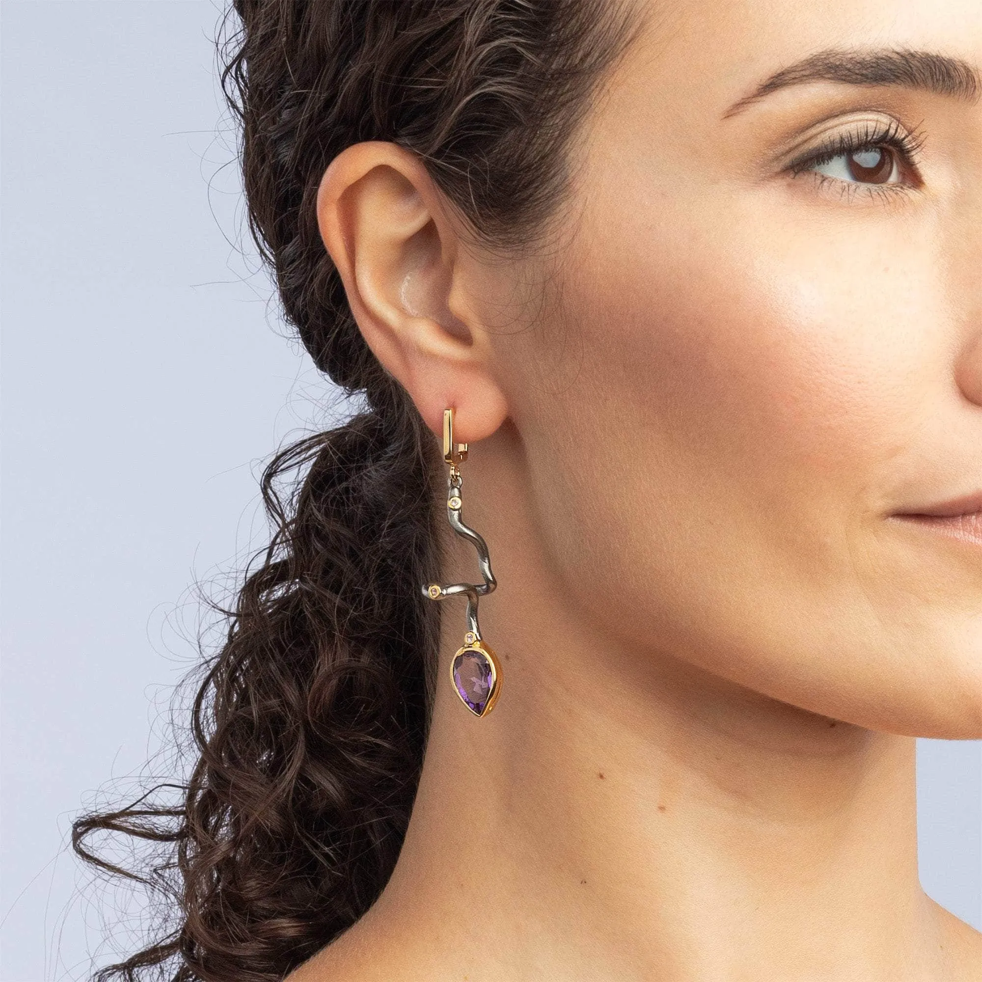 Unku Amethyst Earrings