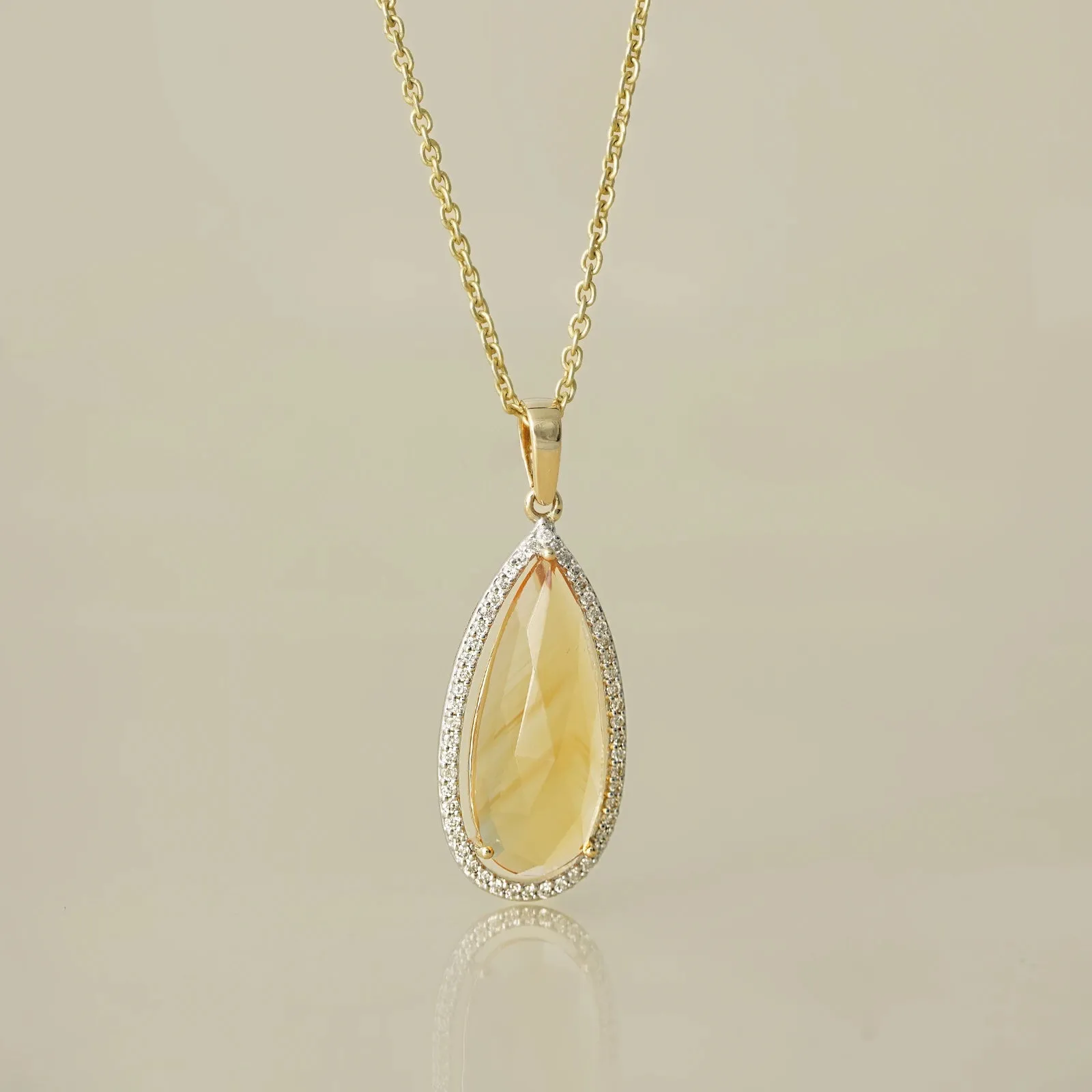 Venus Citrine Pendant Necklace
