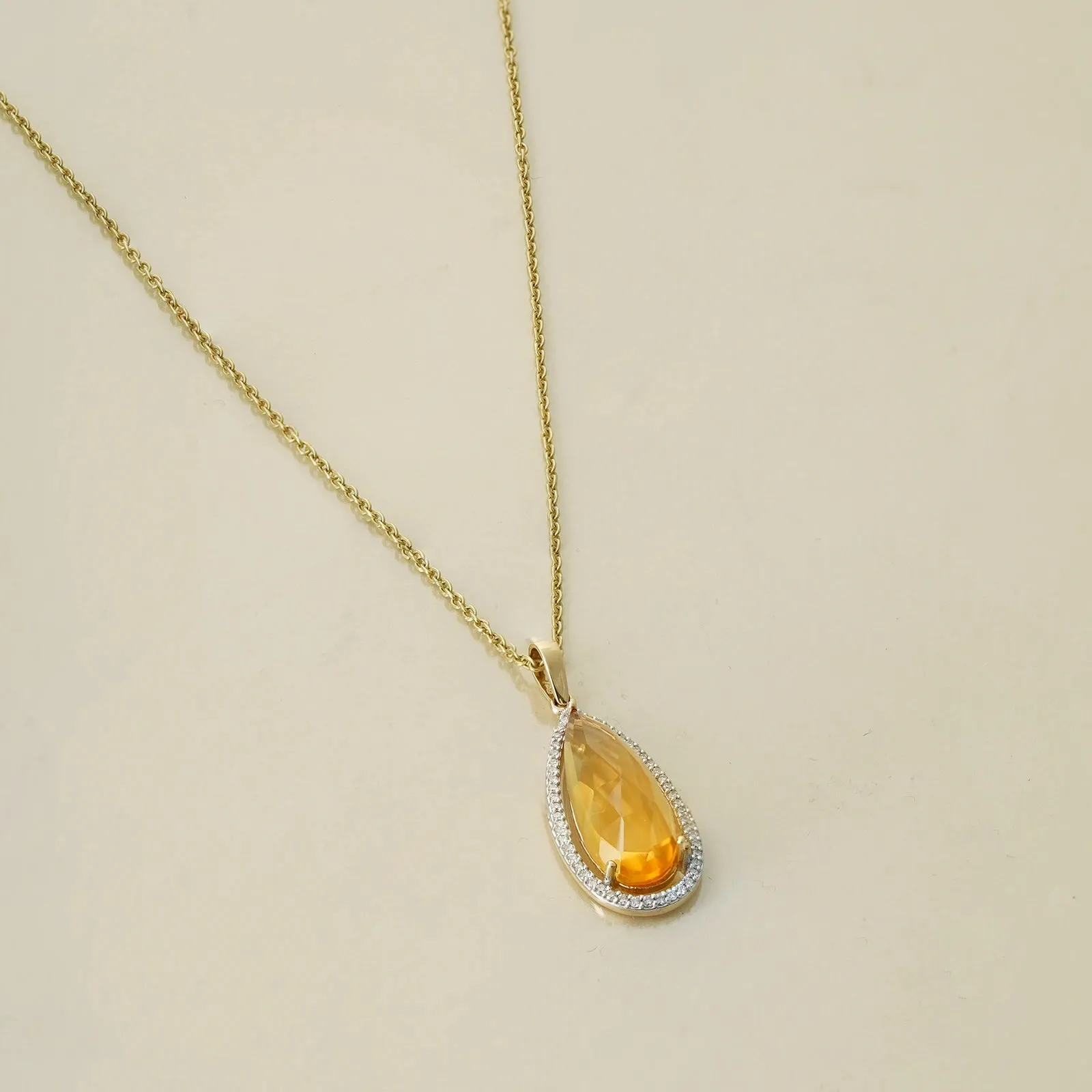 Venus Citrine Pendant Necklace