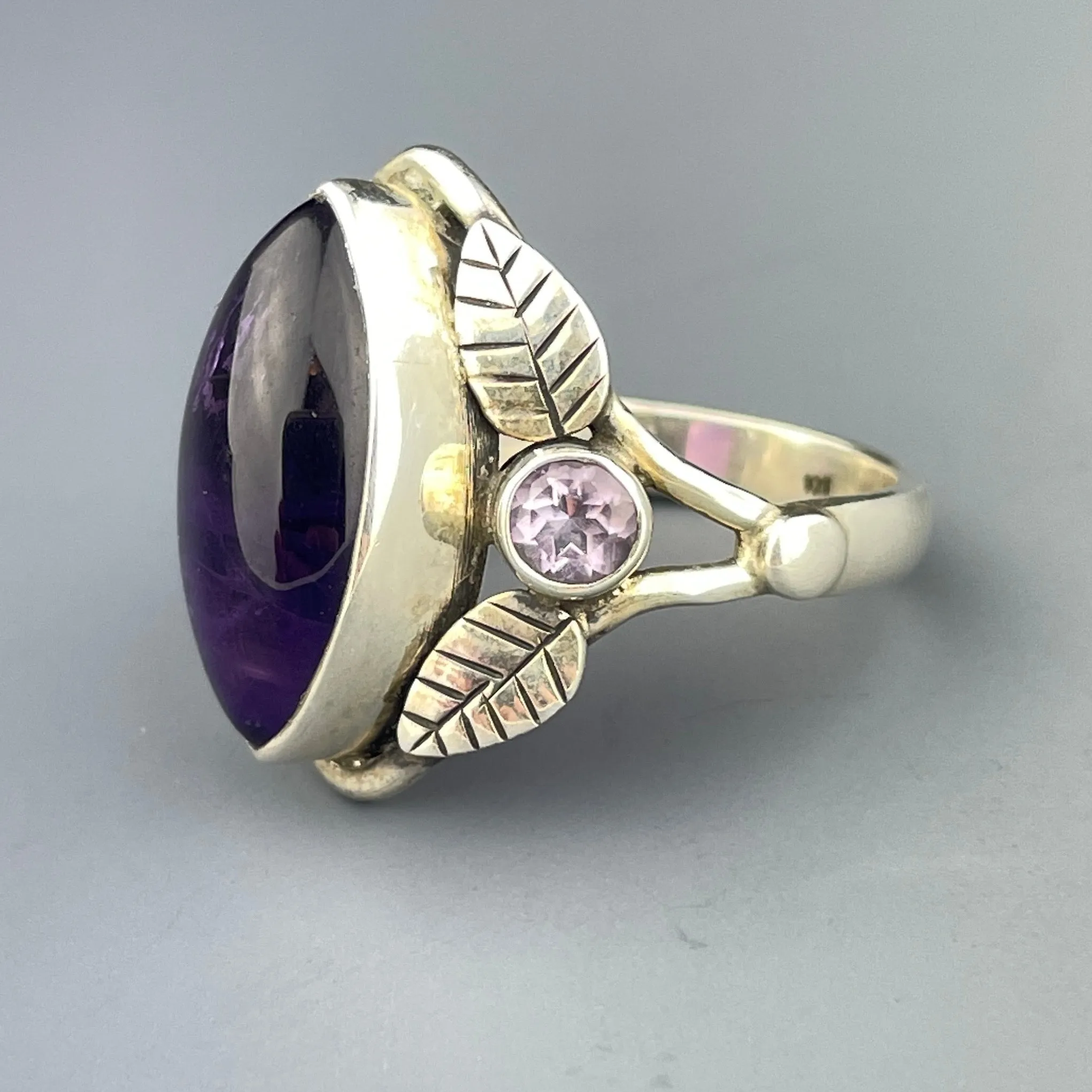 Vintage Silver Leaf Amethyst Cabochon Arts and Crafts Style Ring, Sz 7 3/4